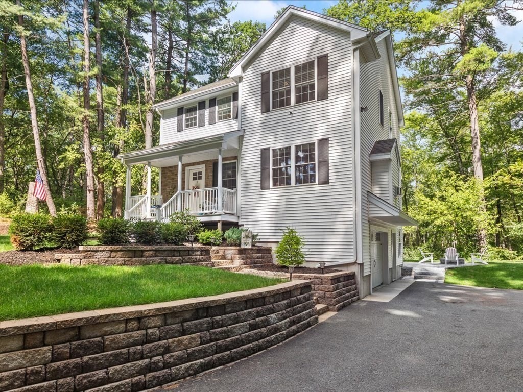 9 Brentwood Road North Reading, MA 01864 - Photo 2 of 41