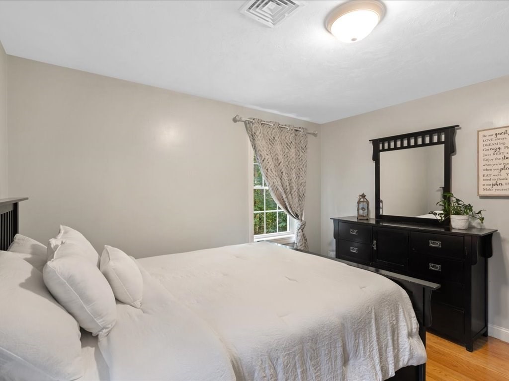 9 Brentwood Road North Reading, MA 01864 - Photo 25 of 41