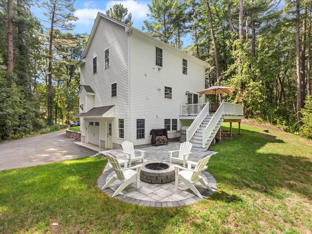 9 Brentwood Road North Reading, MA 01864 - Photo 34 of 41