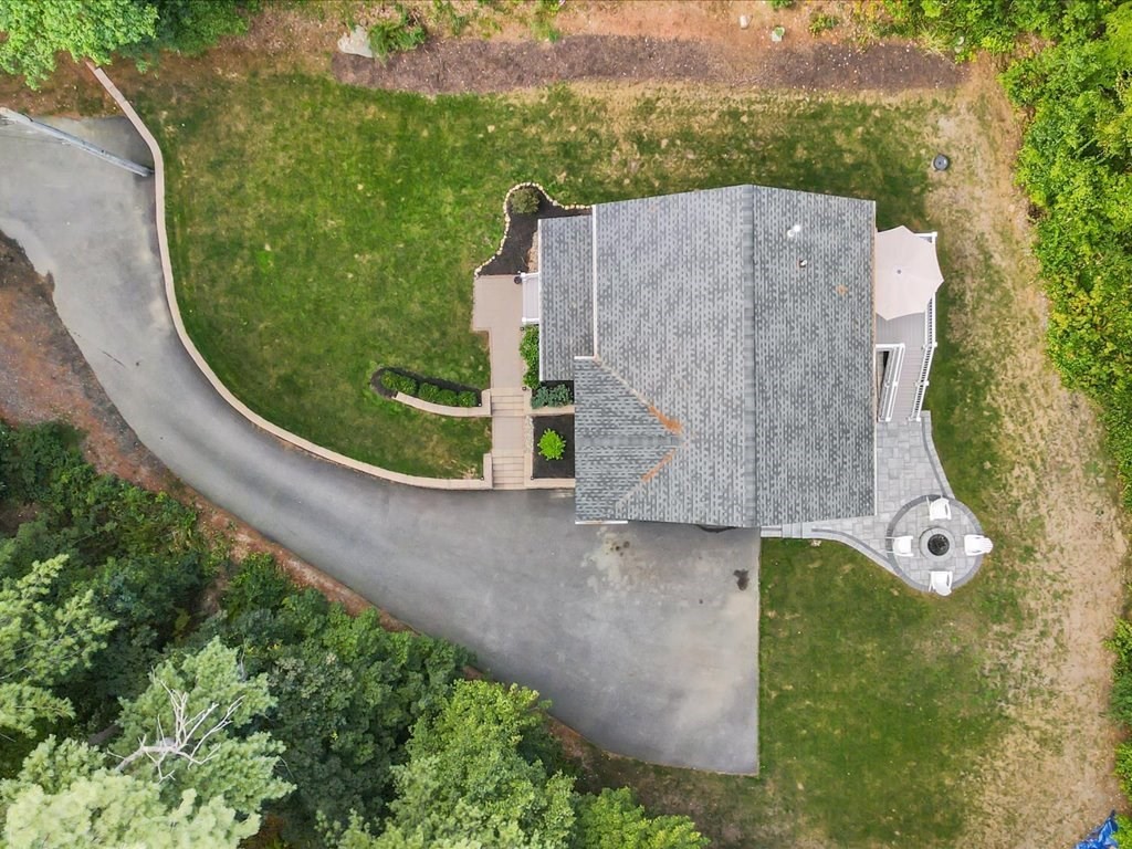 9 Brentwood Road North Reading, MA 01864 - Photo 6 of 41