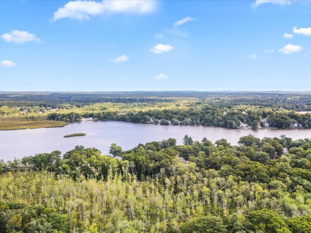 9 Brentwood Road North Reading, MA 01864 - Photo 9 of 41