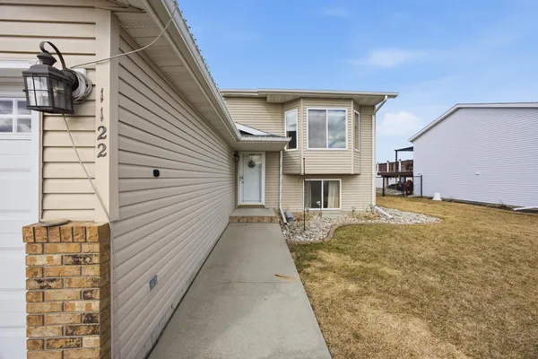 $388,800 | 1122 5th Avenue West, West Fargo, ND 58078