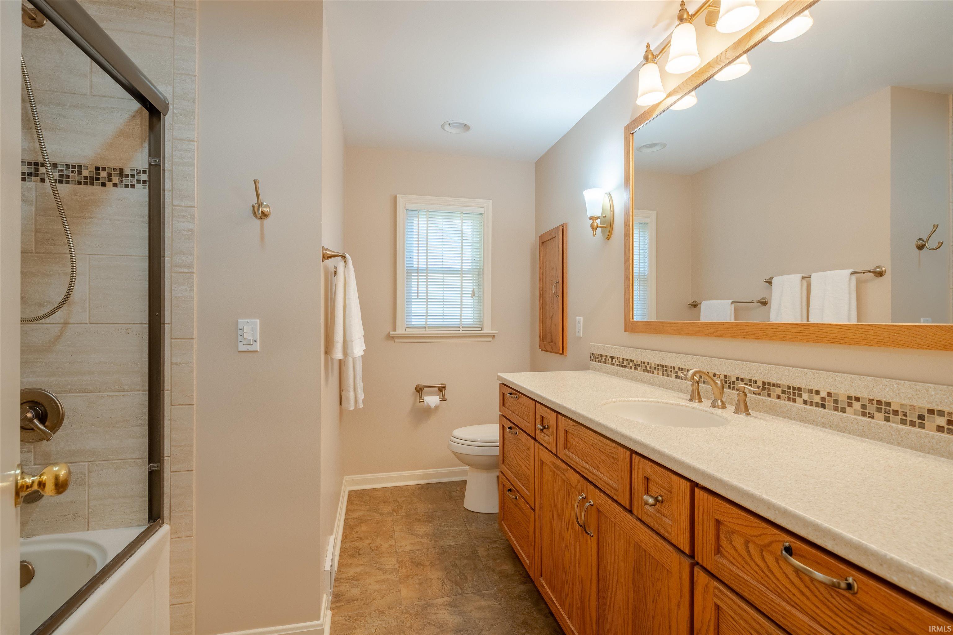 934 York Road Evansville, IN 47715 - Photo 22 of 36 Gallery Image 22