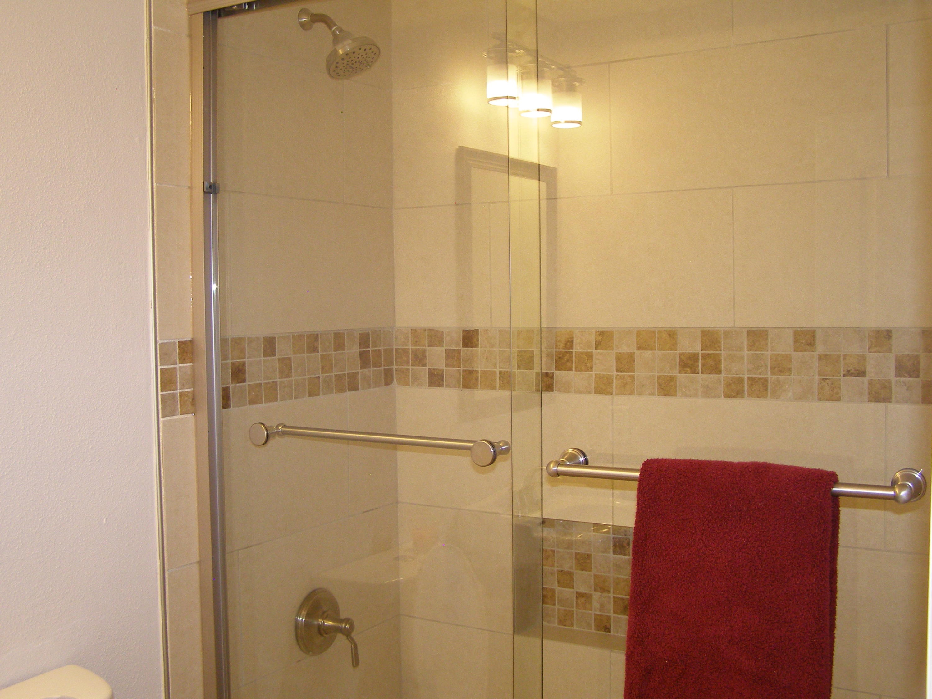 3356 Auburn Road Crestview, FL 32539 - Photo 13 of 34 a bathroom with a shower