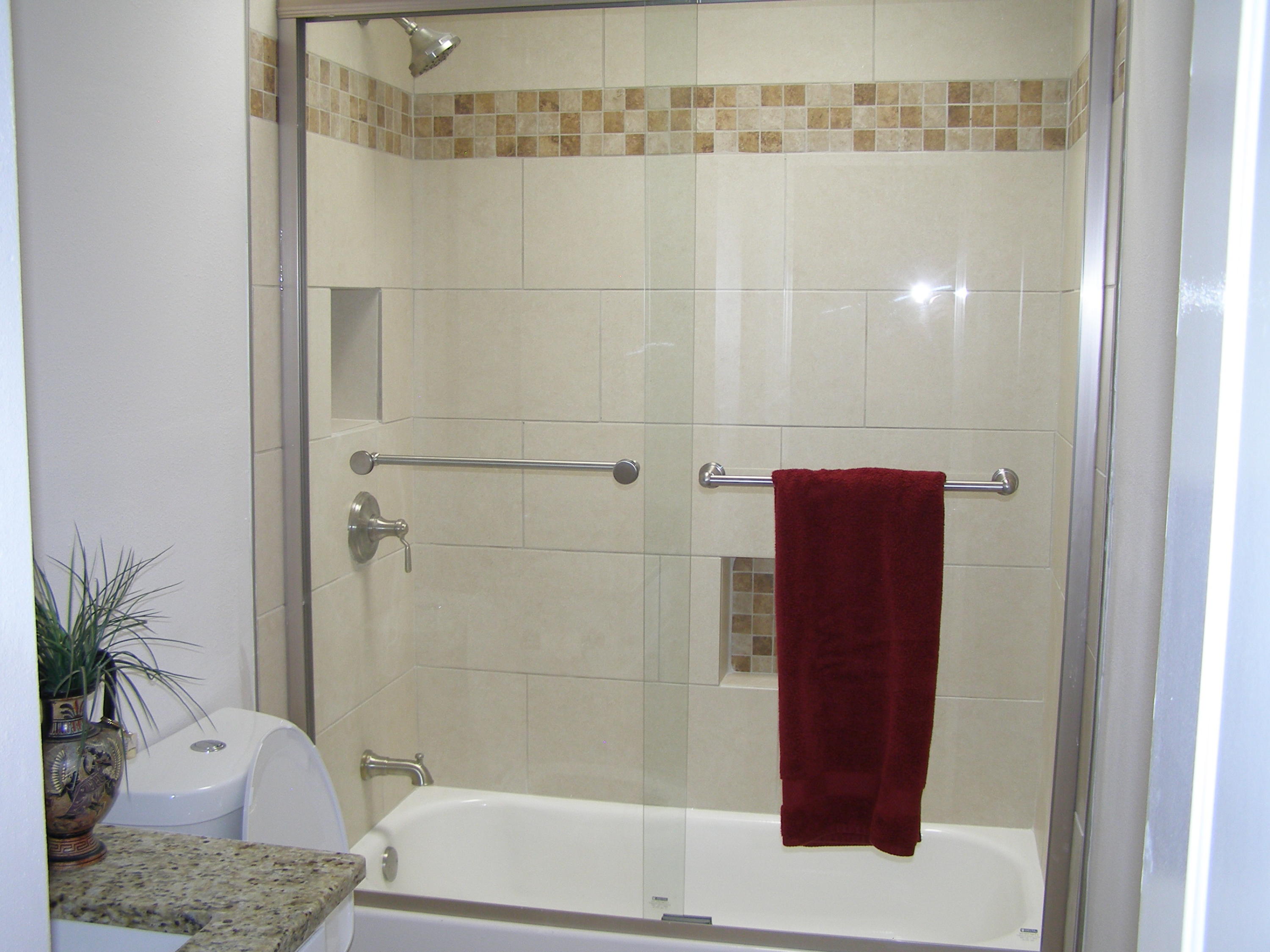 3356 Auburn Road Crestview, FL 32539 - Photo 17 of 34 a bathroom with a shower