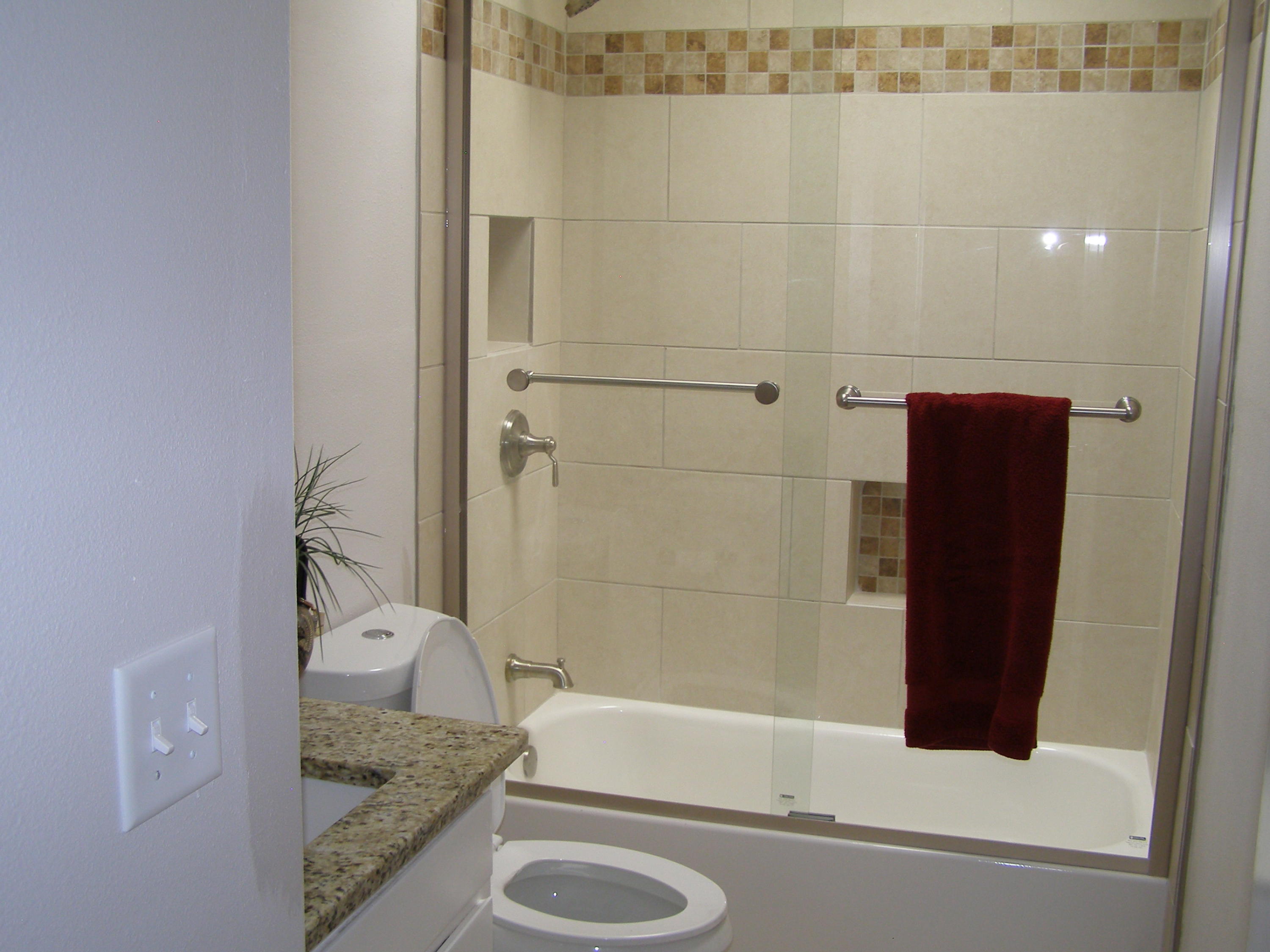 3356 Auburn Road Crestview, FL 32539 - Photo 19 of 34 view of bathroom with bathtub and shower