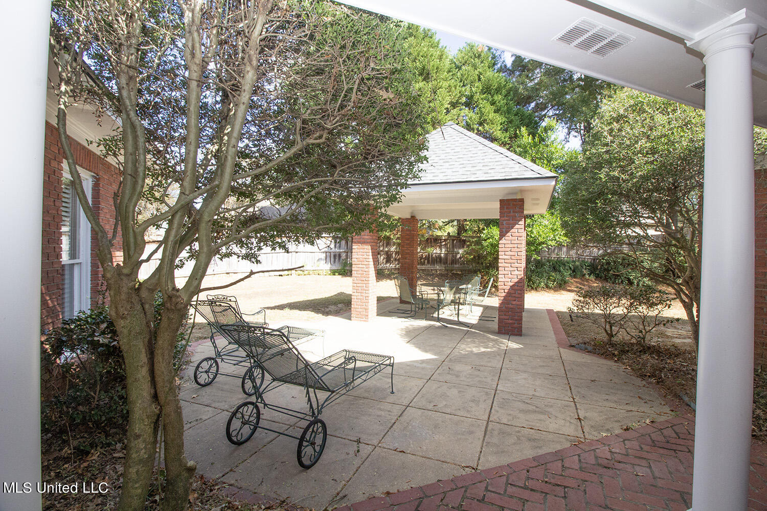215 Hillside Street Ridgeland, MS 39157 - Photo 33 of 34 IMG_6803 copy