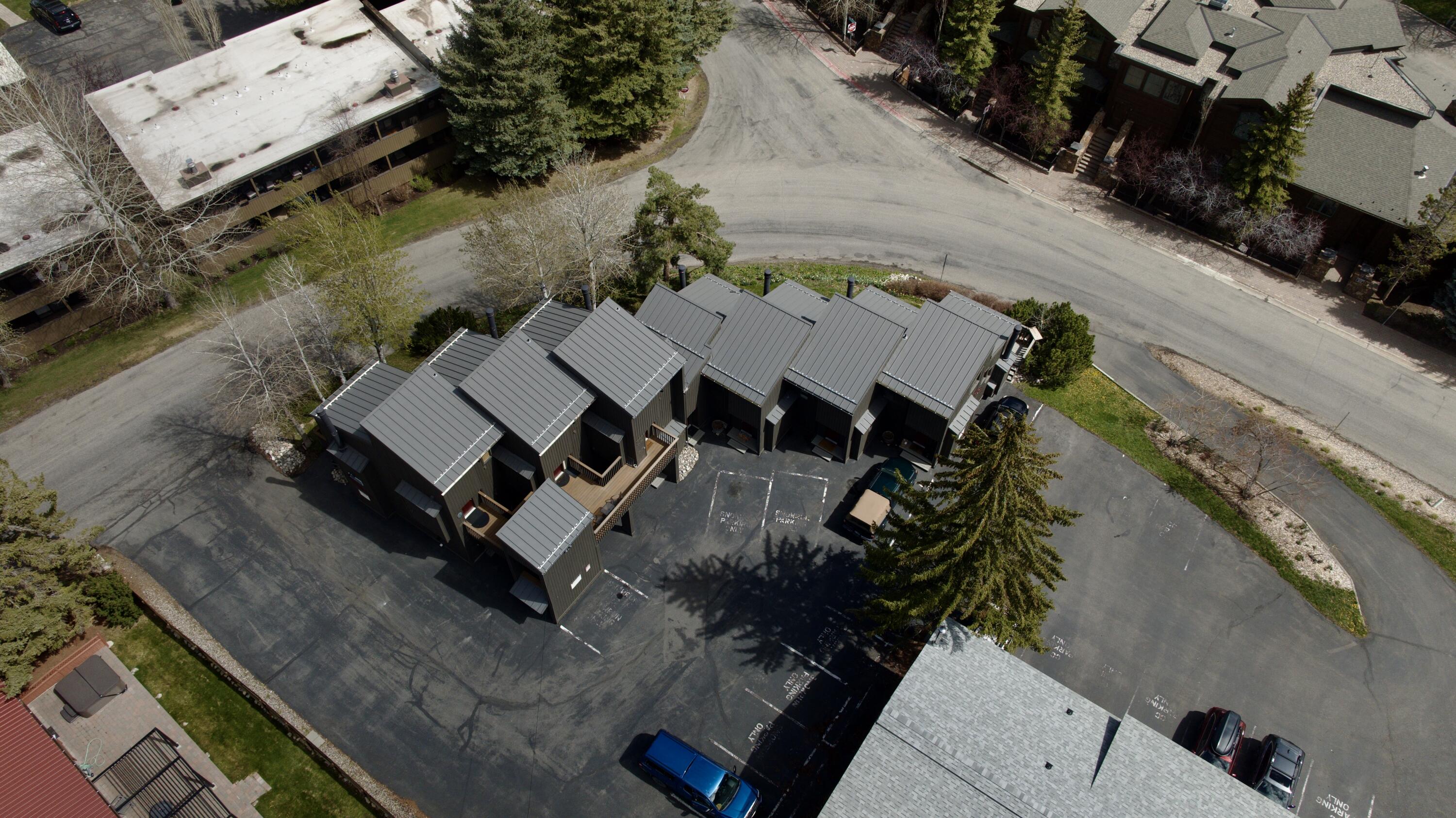 104 Jane Lane, Unit 7 Ketchum, ID 83340 - Photo 17 of 19 DJI_0116