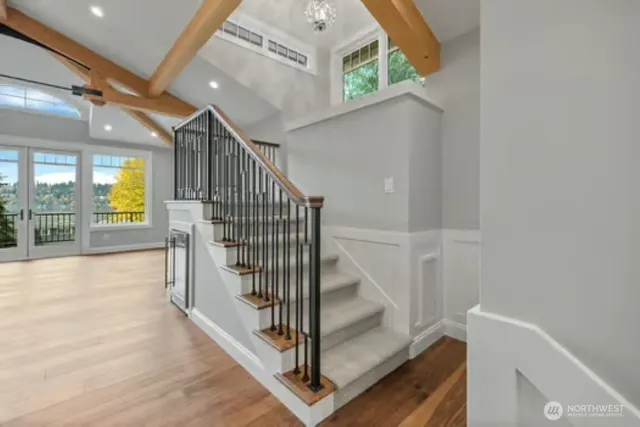 $7,950 | 13841 62nd Avenue Northeast, Kirkland, WA 98034