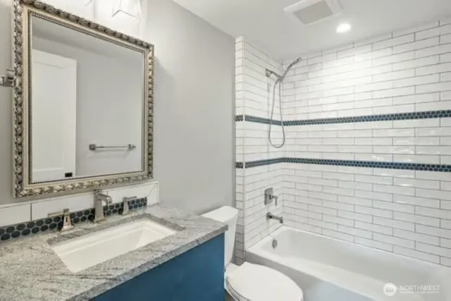 $7,950 | 13841 62nd Avenue Northeast, Kirkland, WA 98034