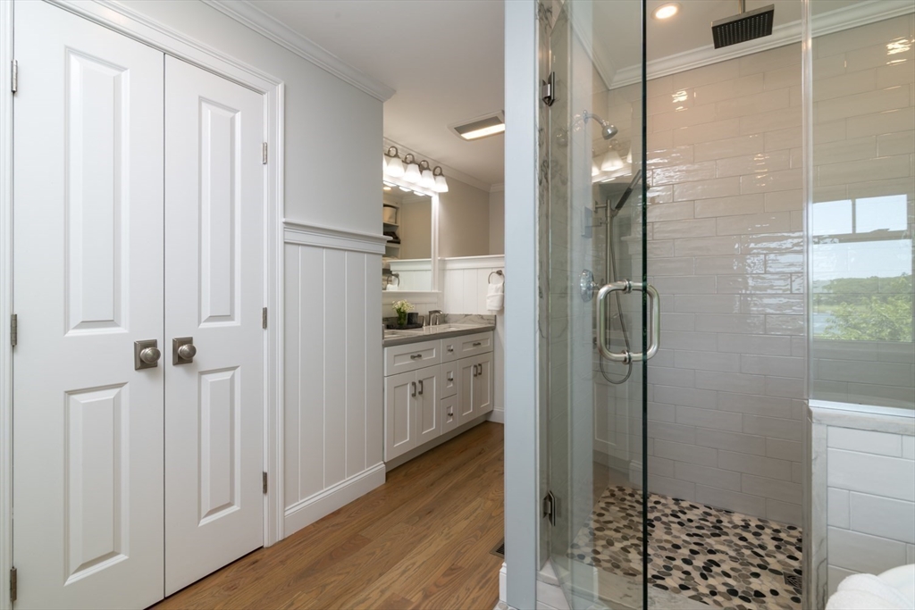 52 Elmore Road Hingham, MA 02043 - Photo 13 of 37