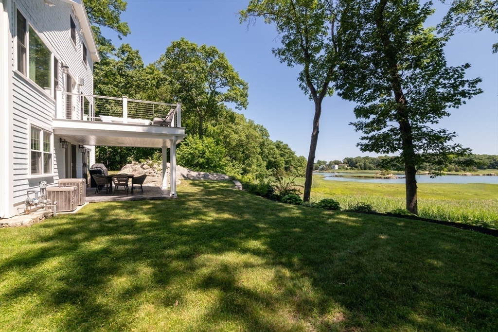 52 Elmore Road Hingham, MA 02043 - Photo 24 of 37