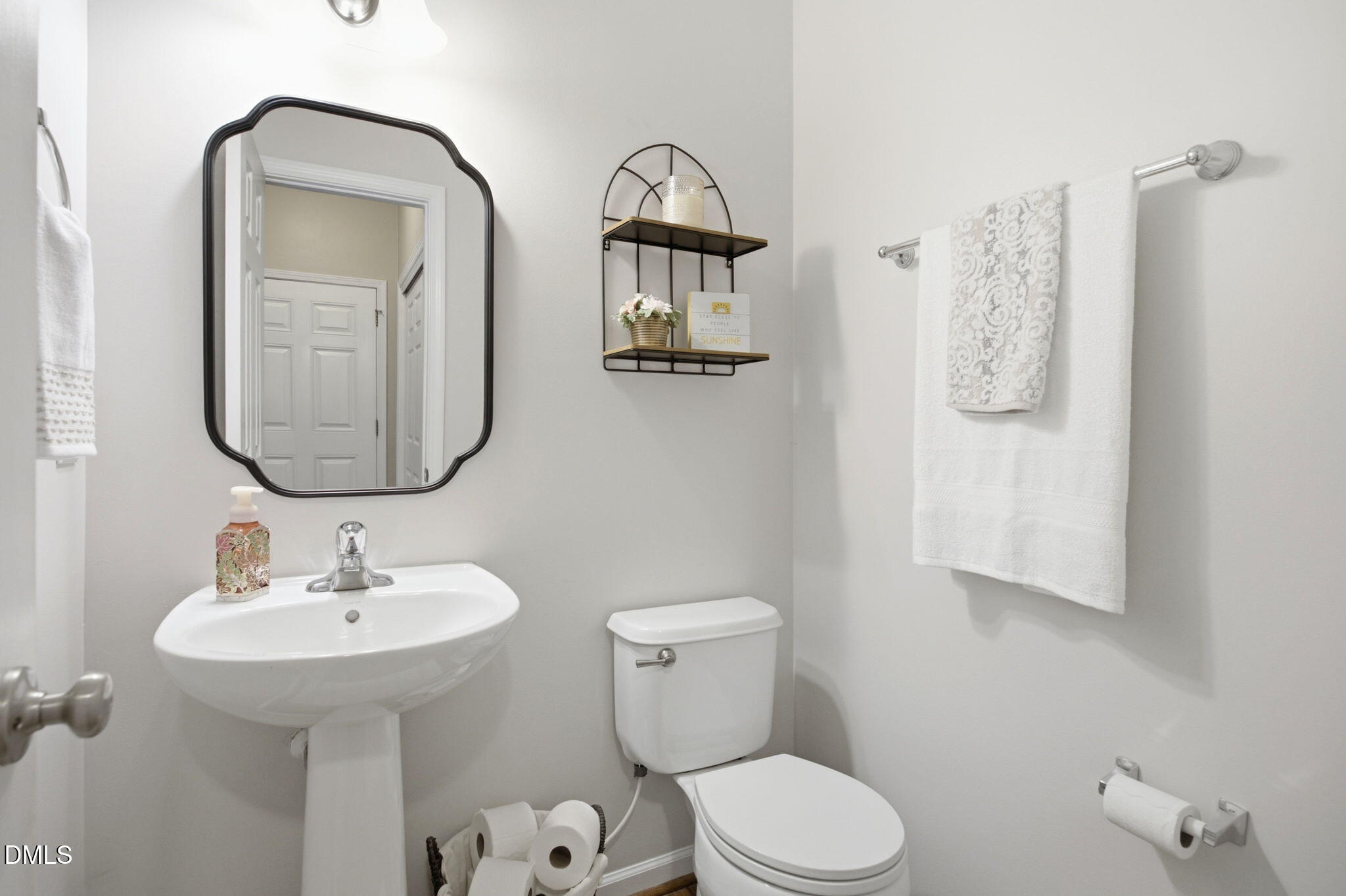 3022 Winding Waters Way Raleigh, NC 27614 - Photo 11 of 37 18-web-or-mls-IMG_4599