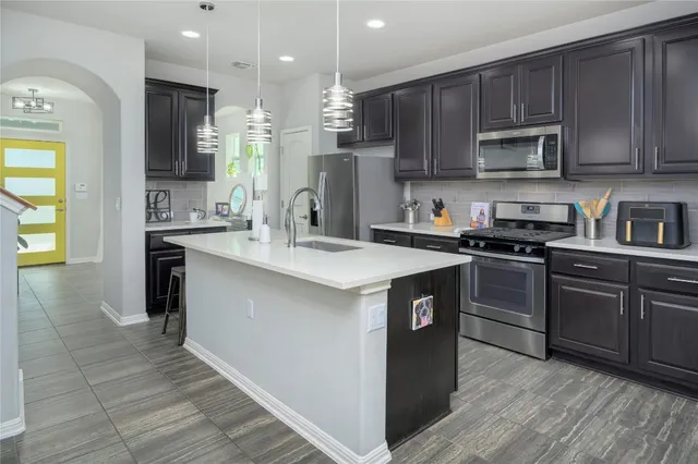 $2,400 | 9000 Cattle Baron Path, Austin, TX 78747