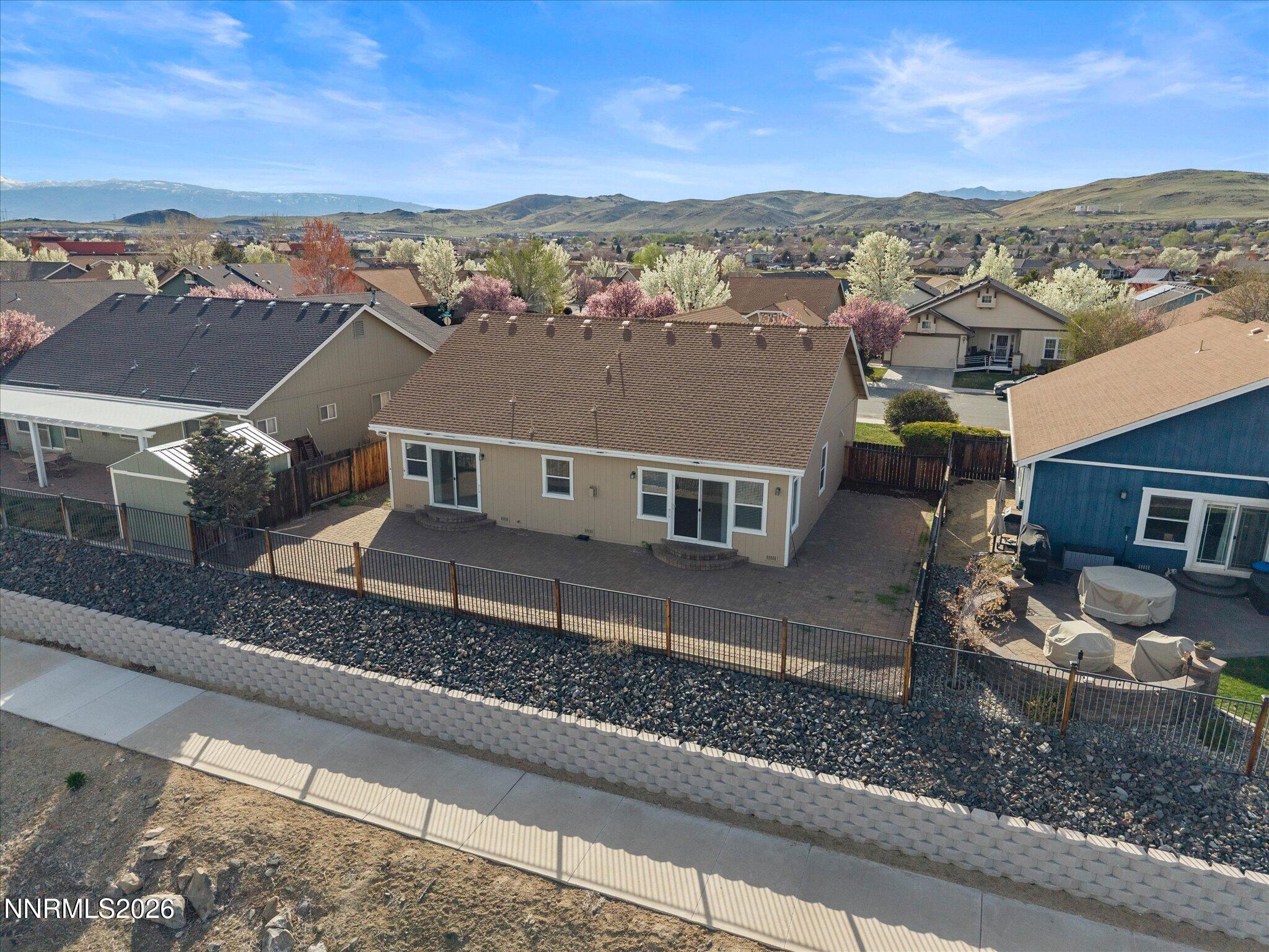 5570 Knoll View Way Sparks, NV 89436 - Photo 58 of 69 an aerial view of a house with a yard