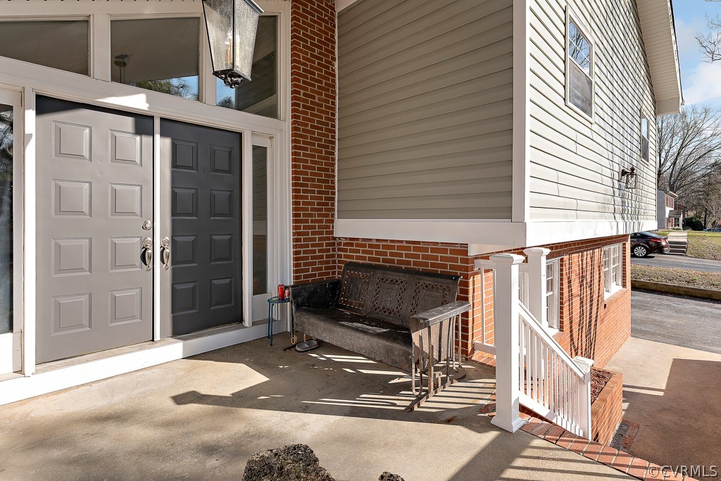 7174 Barkbridge Road Chesterfield, VA 23832 - Photo 5 of 32