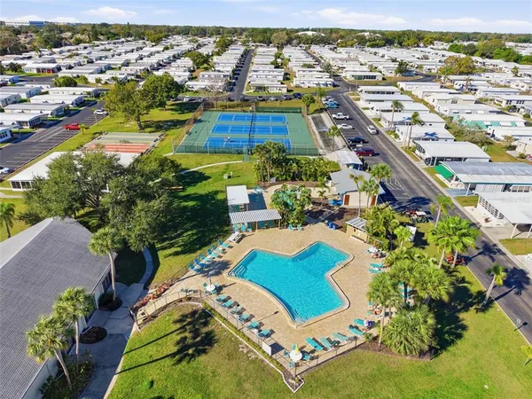 $150,000 | 226 Royal Palm Circle, Largo, FL 33778