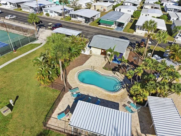 a picture of city view