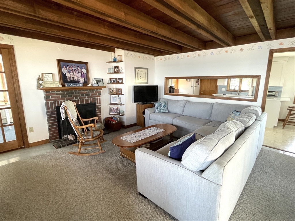 25 Seaside Road Scituate, MA 02066 - Photo 14 of 42 Gallery Image 14