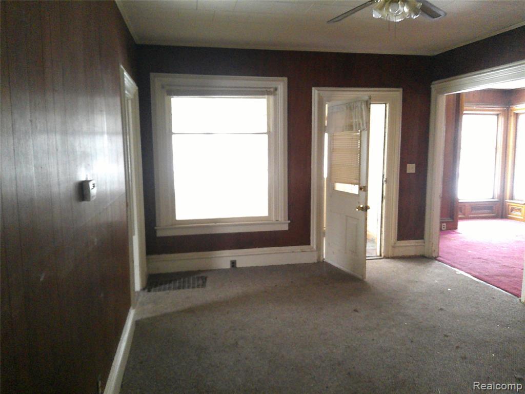 8405 North Vassar Road Mount Morris, MI 48458 - Photo 6 of 18