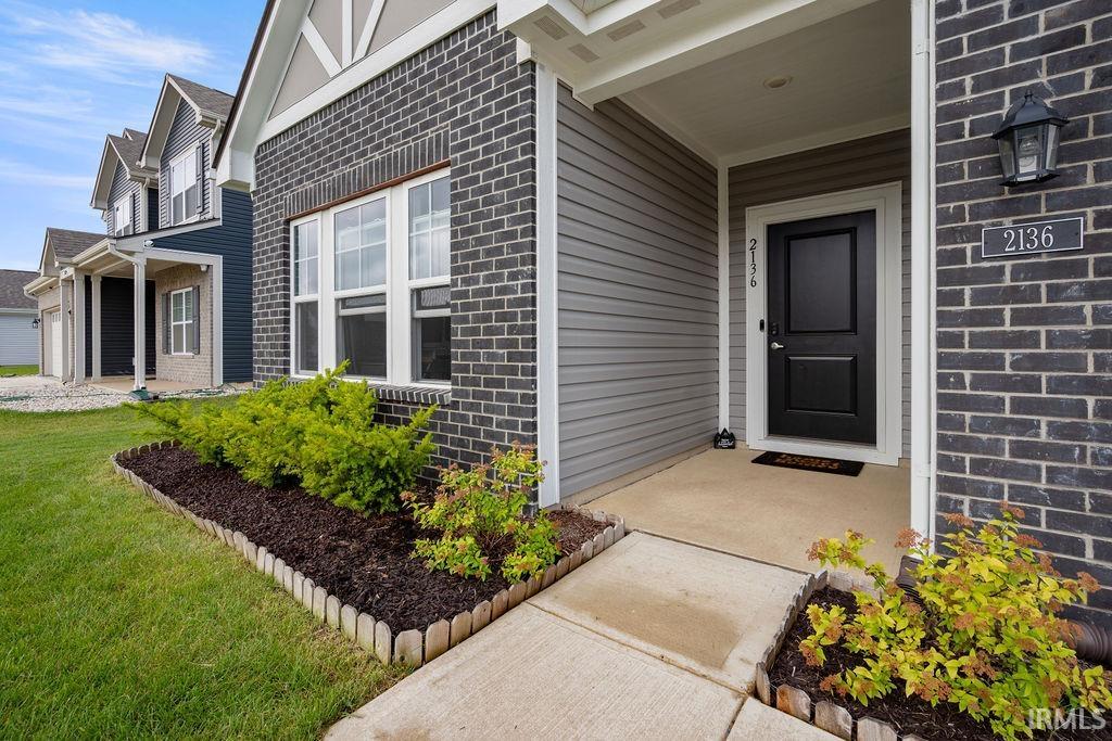 2136 Upland Ridge Way Kokomo, IN 46902 - Photo 5 of 35 Gallery Image 5