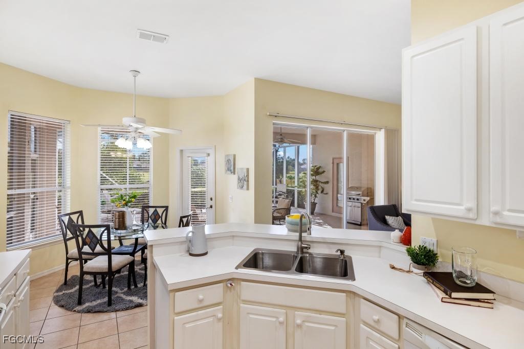 2076 Oxford Ridge Circle Lehigh Acres, FL 33973 - Photo 32 of 49