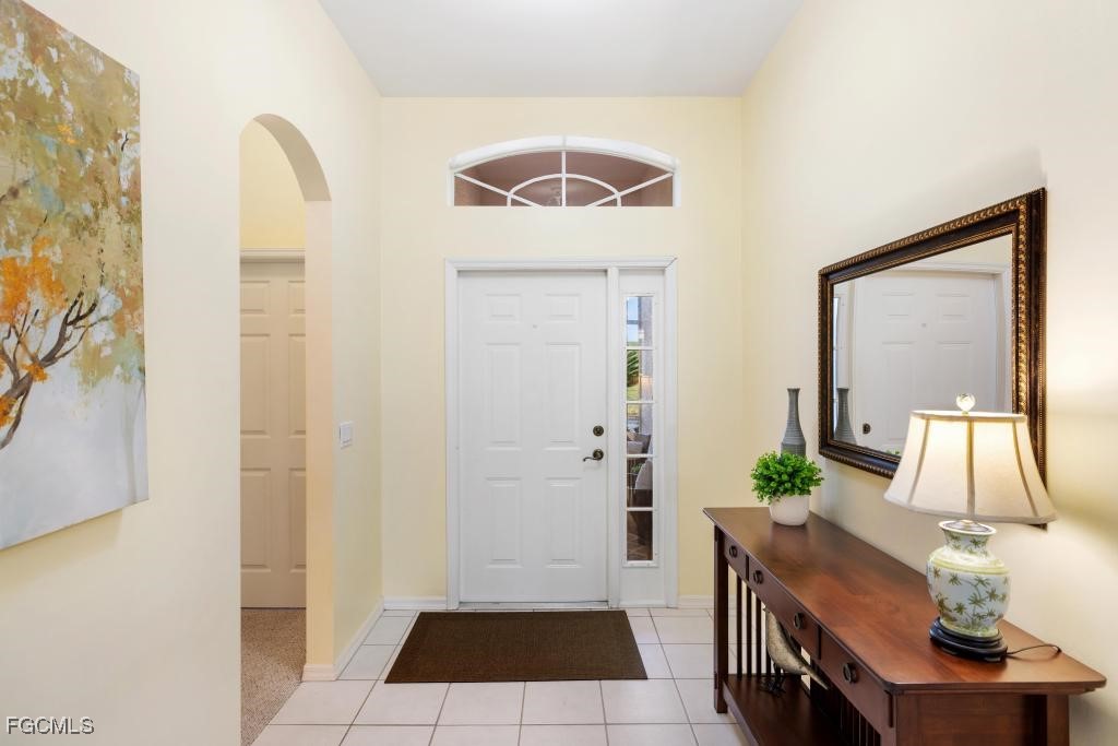 2076 Oxford Ridge Circle Lehigh Acres, FL 33973 - Photo 5 of 49