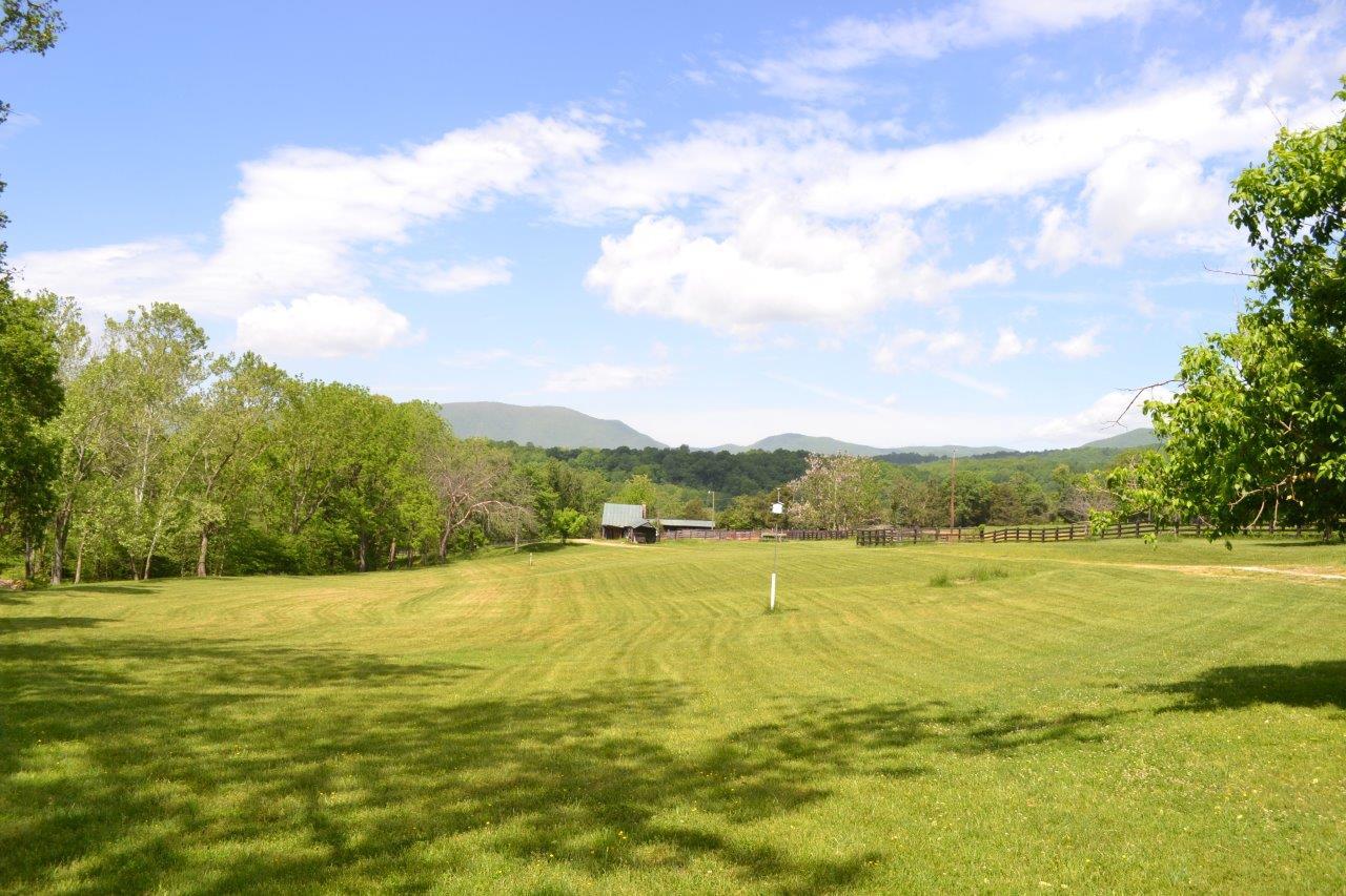 2278 Solitude Road Buchanan, VA 24066 - Photo 15 of 46 DSC_0376