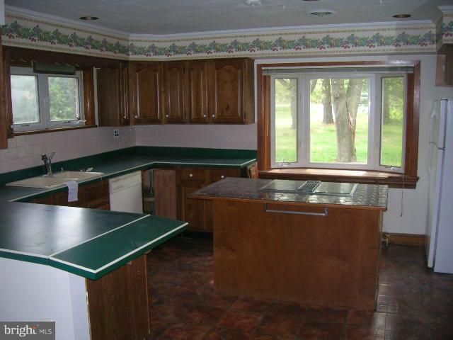 2607 Enterprise Road Bowie, MD 20721 - Photo 11 of 14 Kitchen