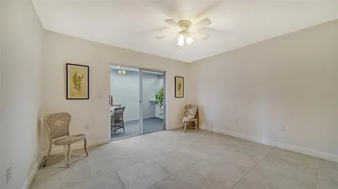 $285,000 | 6467 Carrington Circle, Unit 43, Sarasota, FL 34238