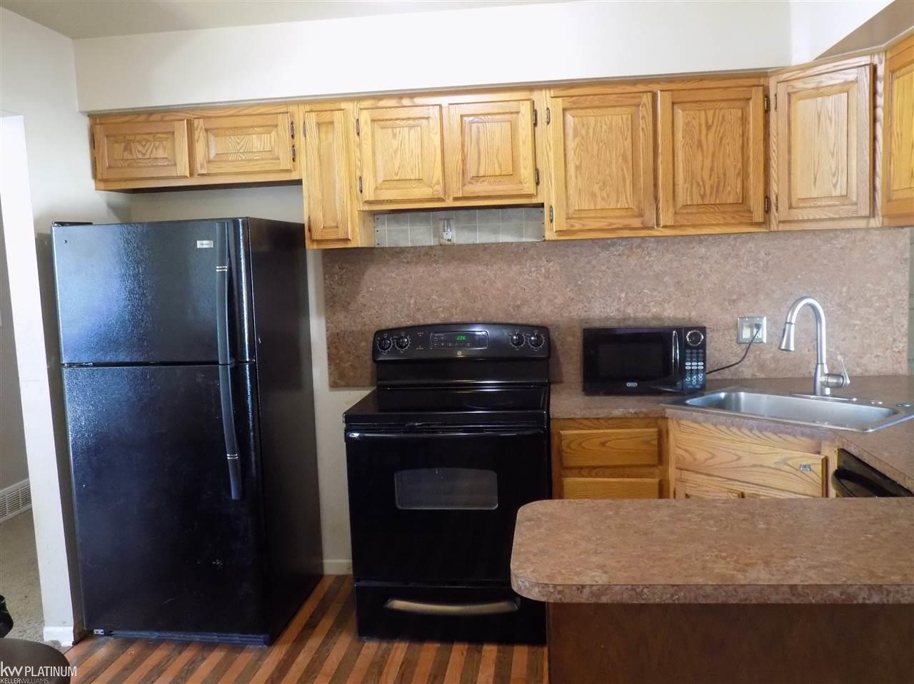 18275 13 Mile Road Fraser, MI 48026 - Photo 34 of 46
