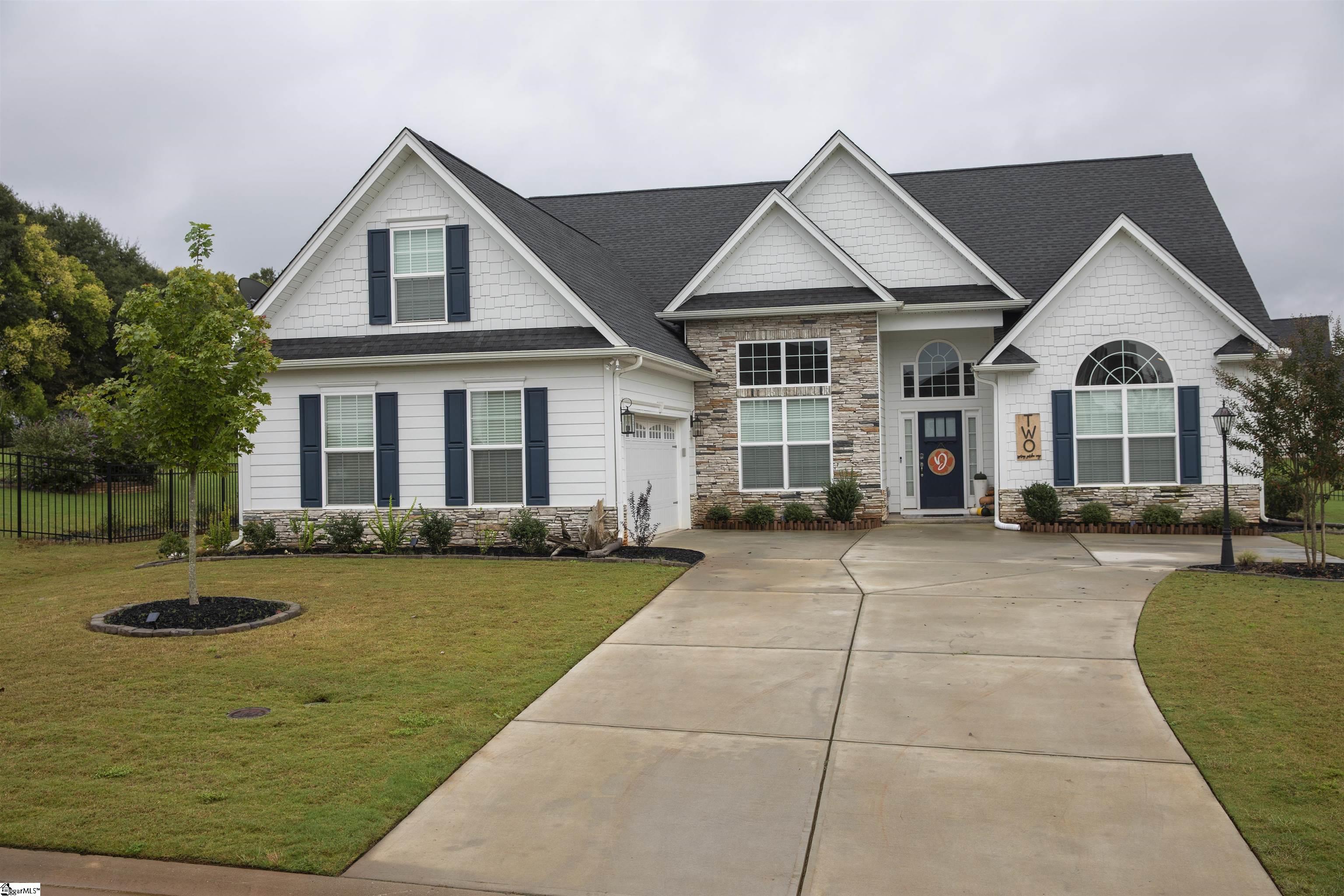 2 Spring Garden Way Simpsonville, SC 29681 - Photo 1 of 33 Gallery Image 1