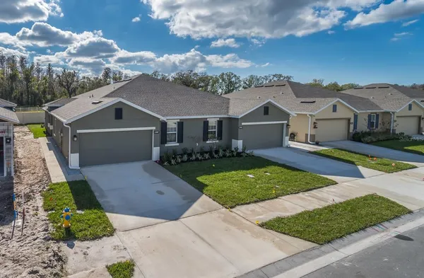 $2,250 | 17897 Turning Leaf Circle, Land O Lakes, FL 34638