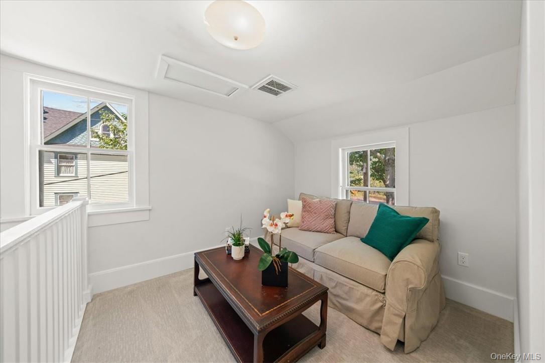 2585 River Road Damascus, PA 18415 - Photo 28 of 41 a living room with furniture and a window