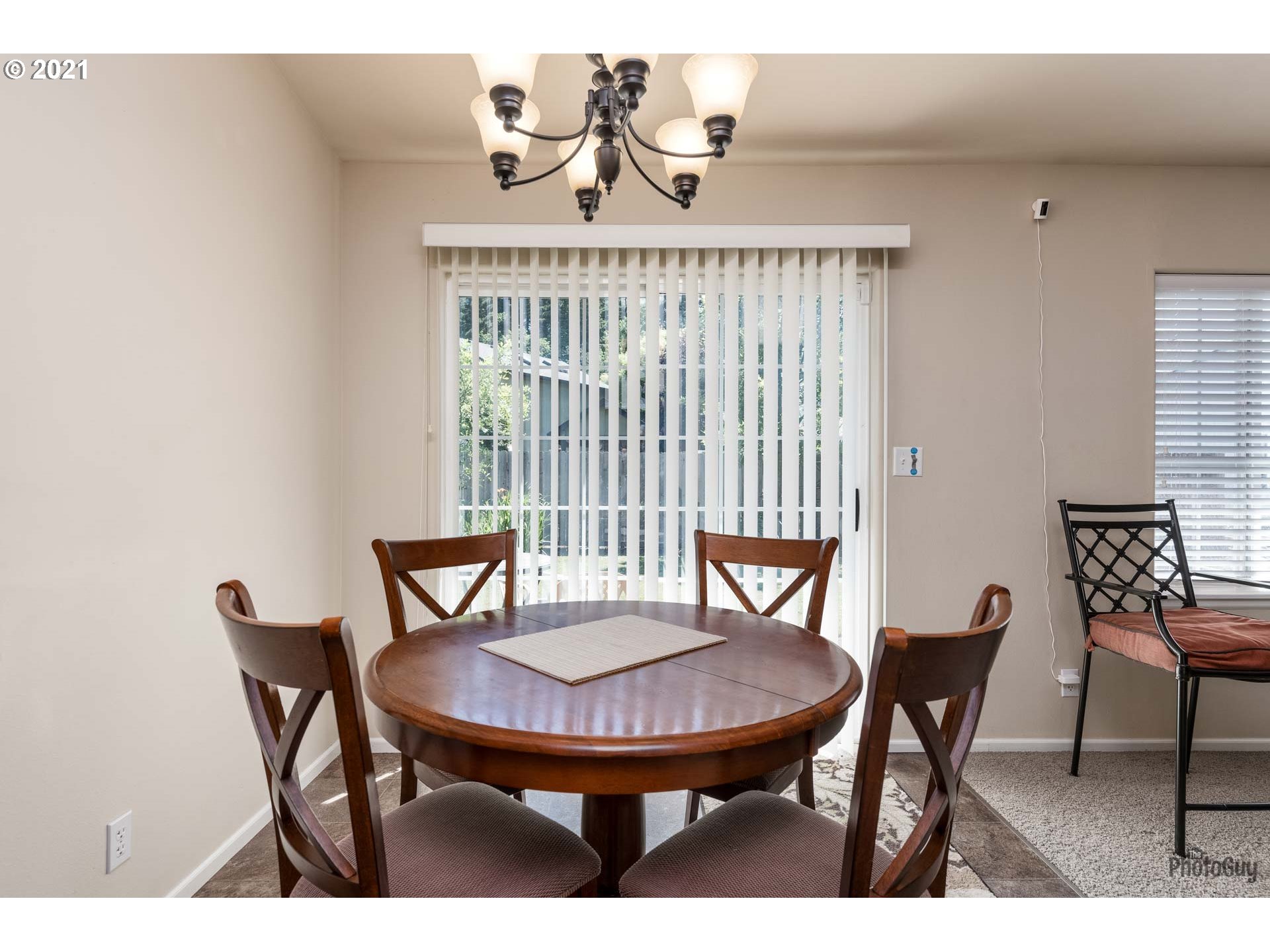 887 South 46th Street Springfield, OR 97478 - Photo 14 of 32 Gallery Image 14