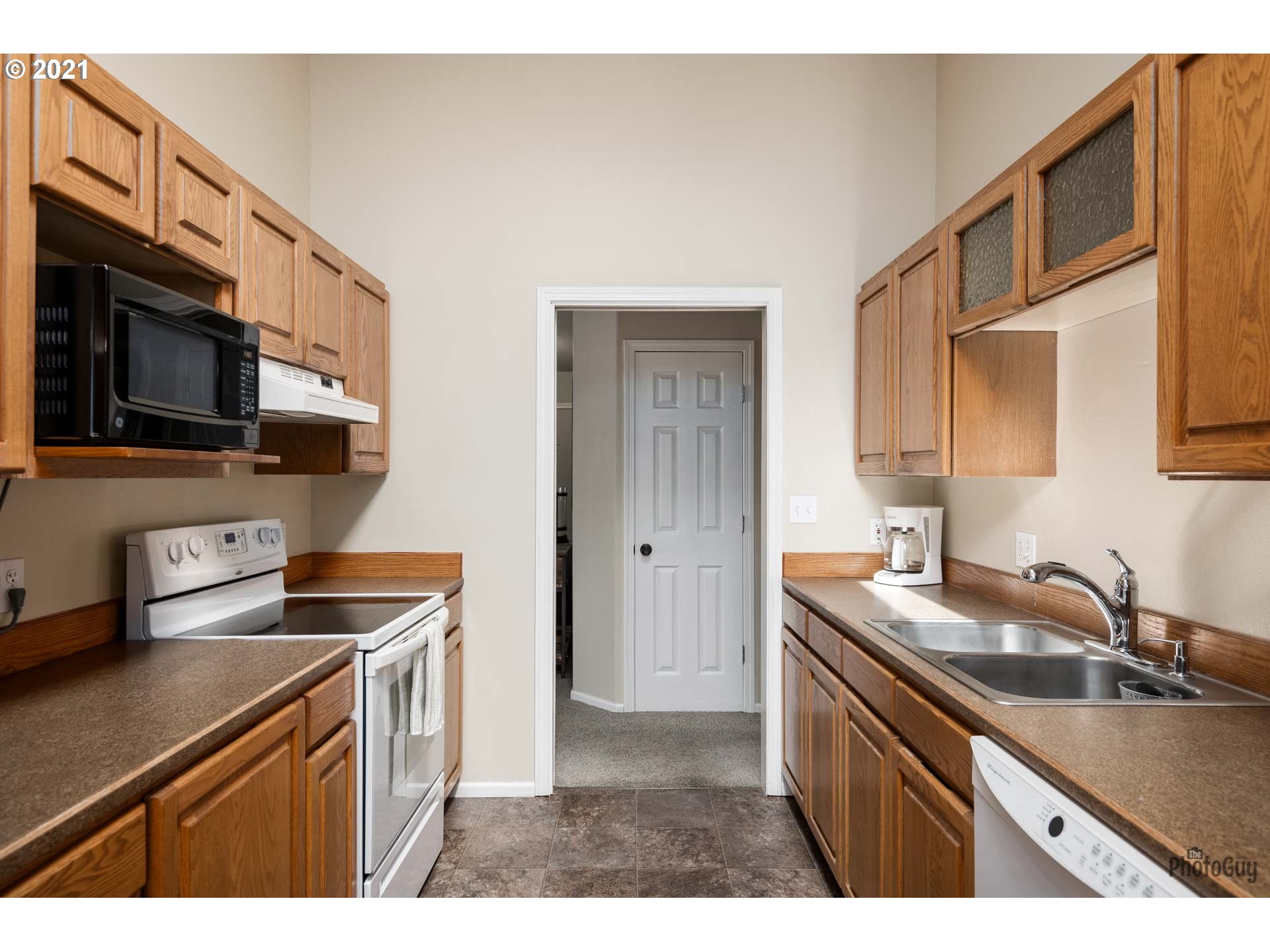887 South 46th Street Springfield, OR 97478 - Photo 16 of 32 Gallery Image 16