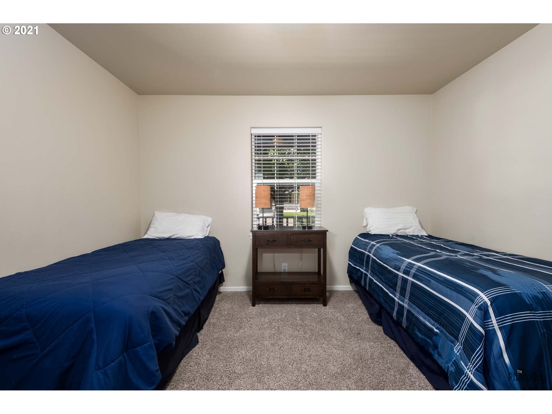 887 South 46th Street Springfield, OR 97478 - Photo 18 of 32 Gallery Image 18