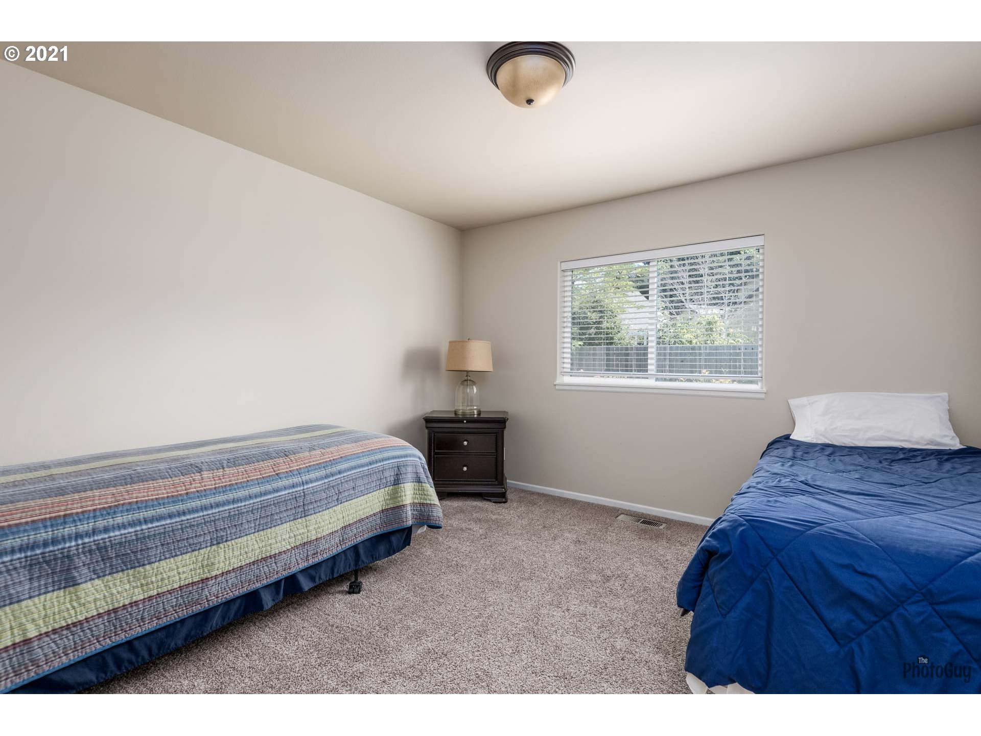 887 South 46th Street Springfield, OR 97478 - Photo 24 of 32 Gallery Image 24