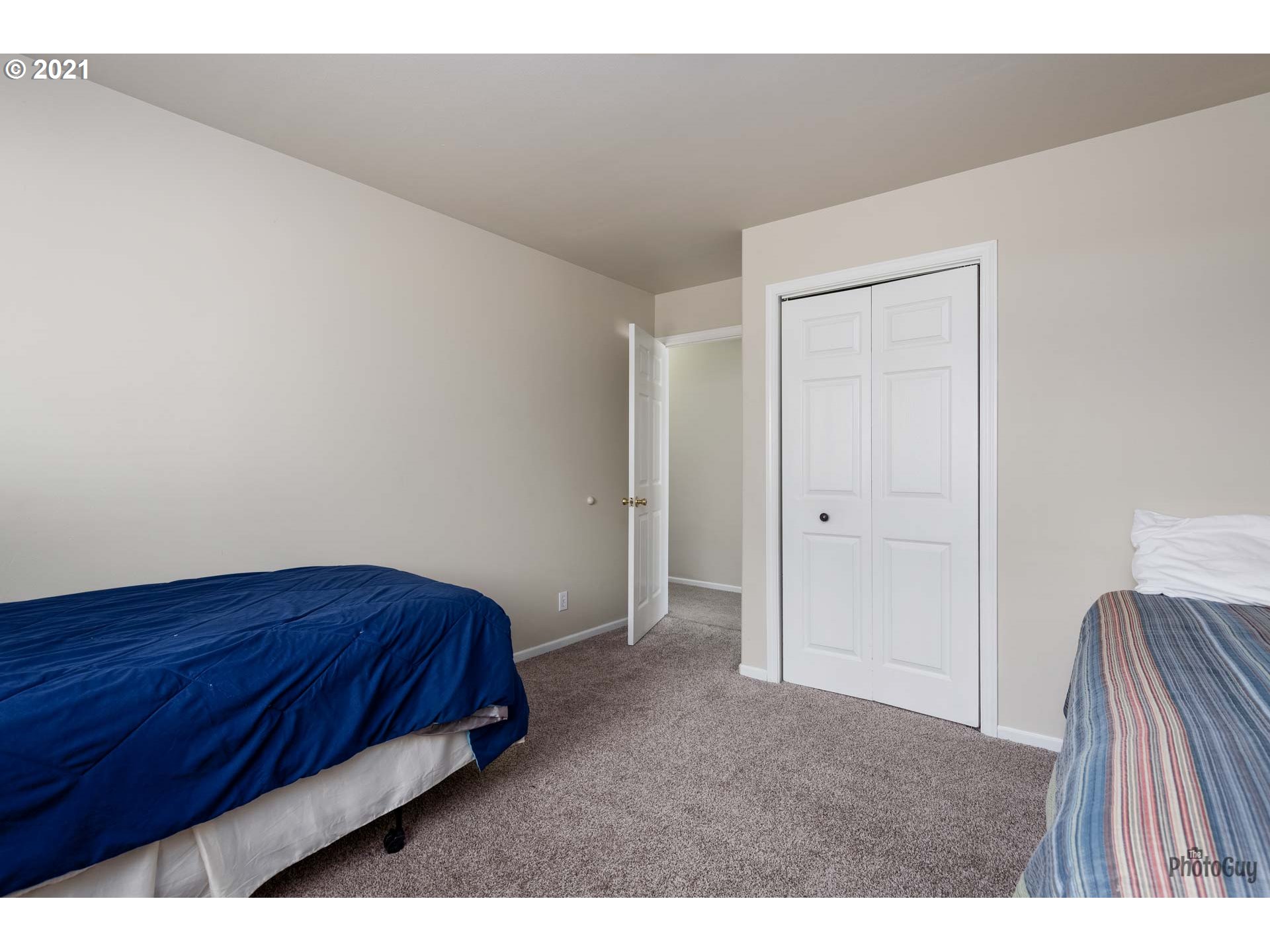 887 South 46th Street Springfield, OR 97478 - Photo 25 of 32 Gallery Image 25