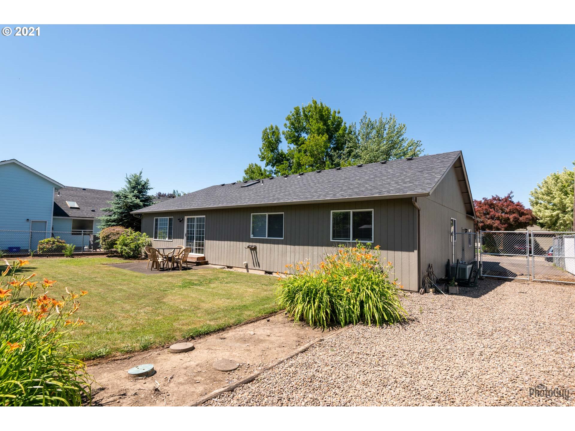 887 South 46th Street Springfield, OR 97478 - Photo 32 of 32 Gallery Image 32
