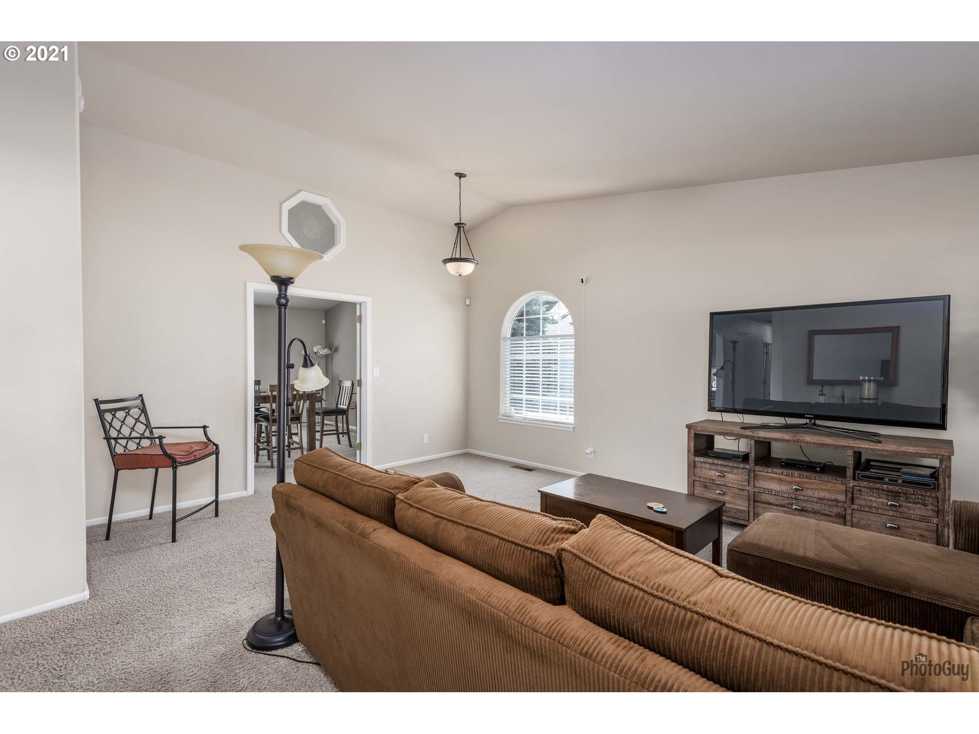 887 South 46th Street Springfield, OR 97478 - Photo 6 of 32 Gallery Image 6