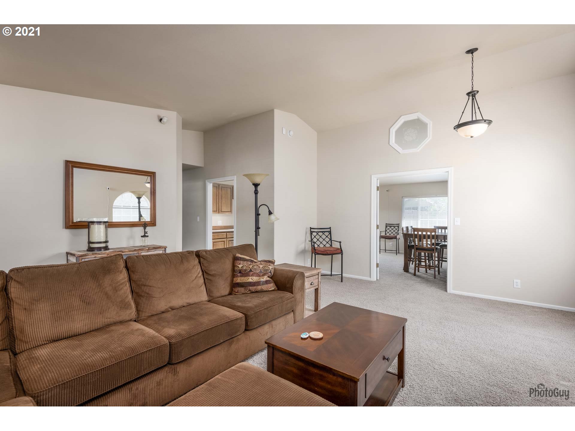 887 South 46th Street Springfield, OR 97478 - Photo 7 of 32 Gallery Image 7