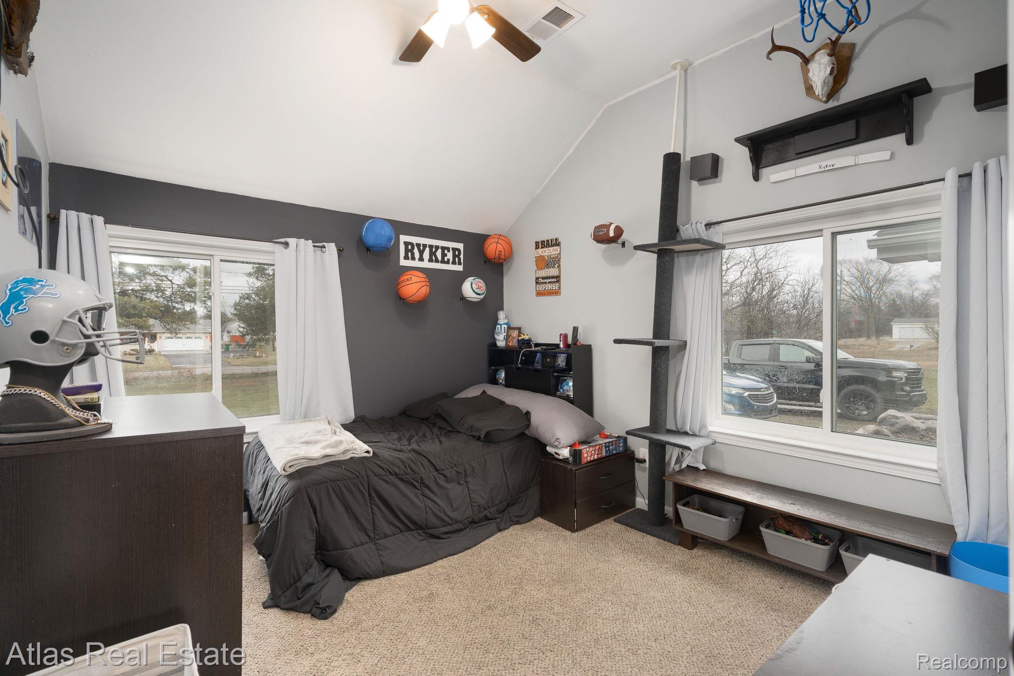 10025 Gd Blanc Road Gaines, MI 48436 - Photo 33 of 68 39-web-or-mls-Interiors (24 of 37).jpg