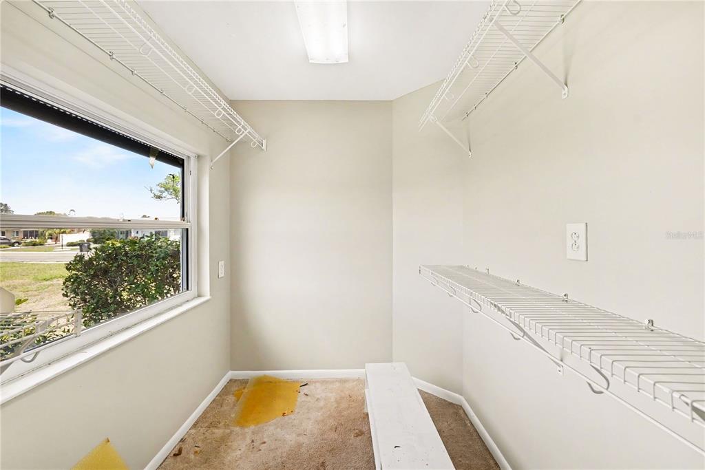 1806 El Rancho Drive Sun City Center, FL 33573 - Photo 10 of 25