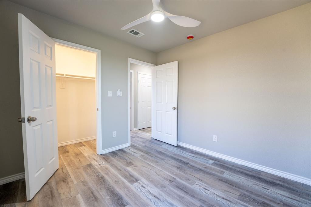 1032 Springview Lane Mabank, TX 75147 - Photo 23 of 37