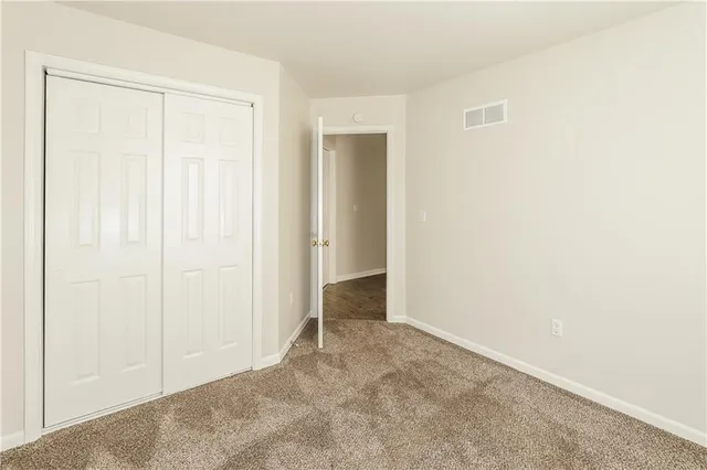 $2,015 | 3404 Northwest 84th Terrace, Kansas City, MO 64154