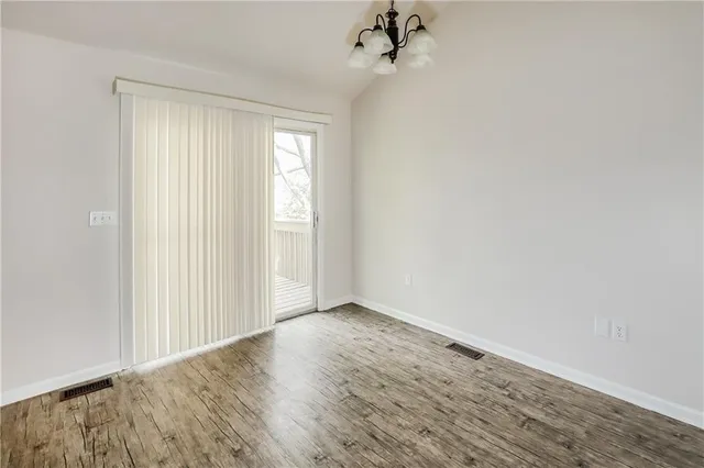 $2,015 | 3404 Northwest 84th Terrace, Kansas City, MO 64154