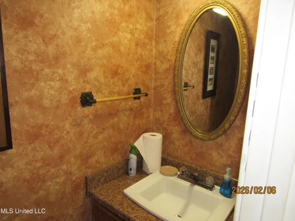 $225,000 | Undisclosed Address, Yazoo City, MS 39194