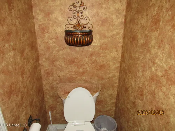 $225,000 | Undisclosed Address, Yazoo City, MS 39194