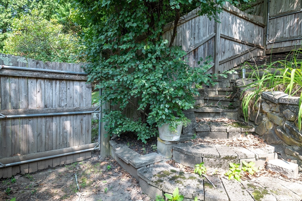 32 Murray Street Peabody, MA 01960 - Photo 28 of 37